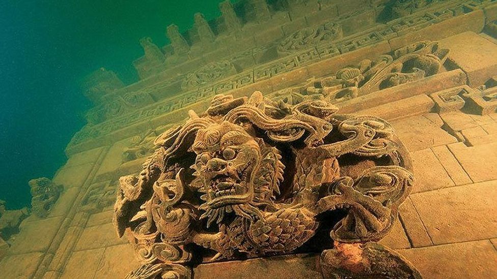 شهر مرموز ۶۰۰ ساله چینی در اعماق آب‌ها +عکس