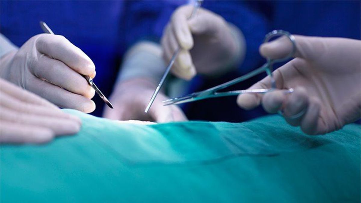 بعد از هیسترکتومی، جای خالی رحم با چه چیزی پُر می‌شود؟