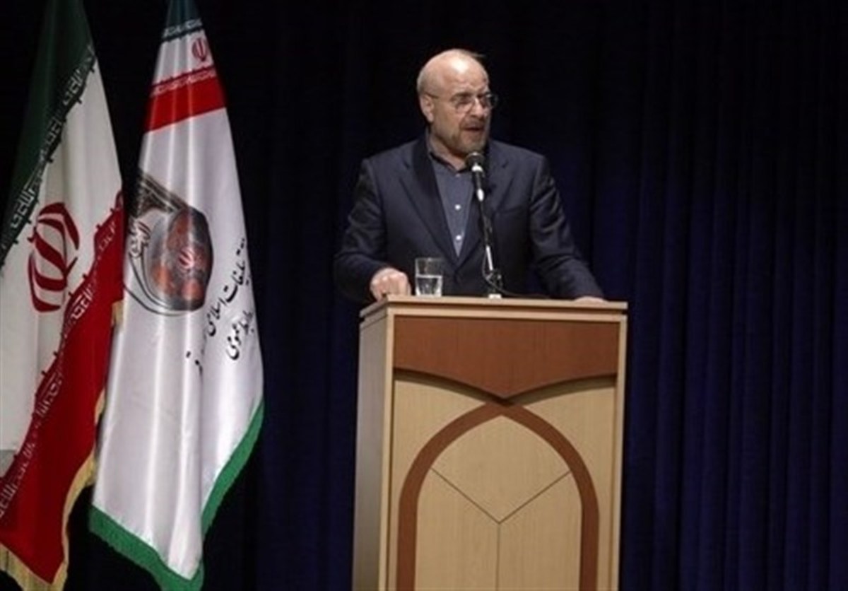 قالیباف: چالش‌ها و مشکلات اقتصادی و فرهنگی با همدلی برطرف می‌شود