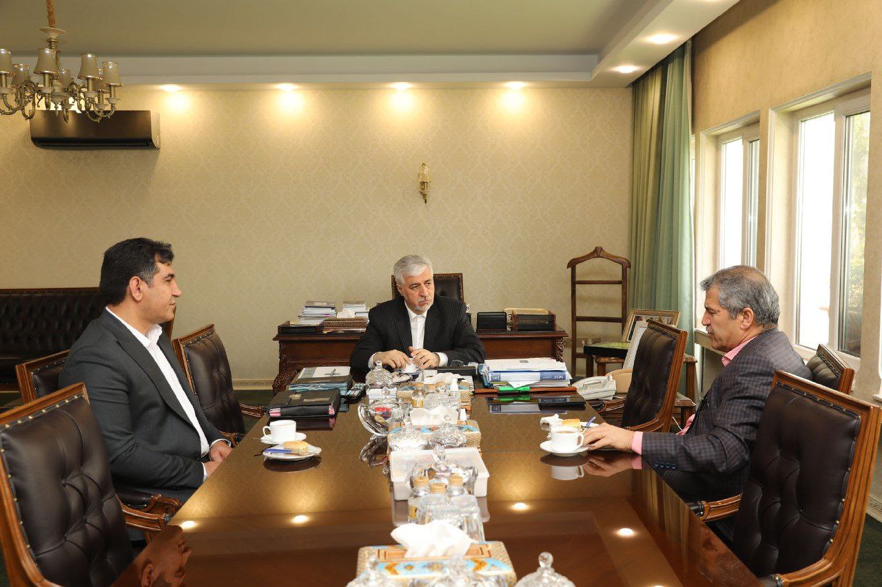 توضیحات روحالله حسینی درمورد روند آمادهسازی تیم ملی برای مسابقان هانگژو به وزیر ورزش و جوانان توضیحات روحالله حسینی درمورد روند آمادهسازی تیم ملی برای مسابقان هانگژو به وزیر ورزش و جوانان