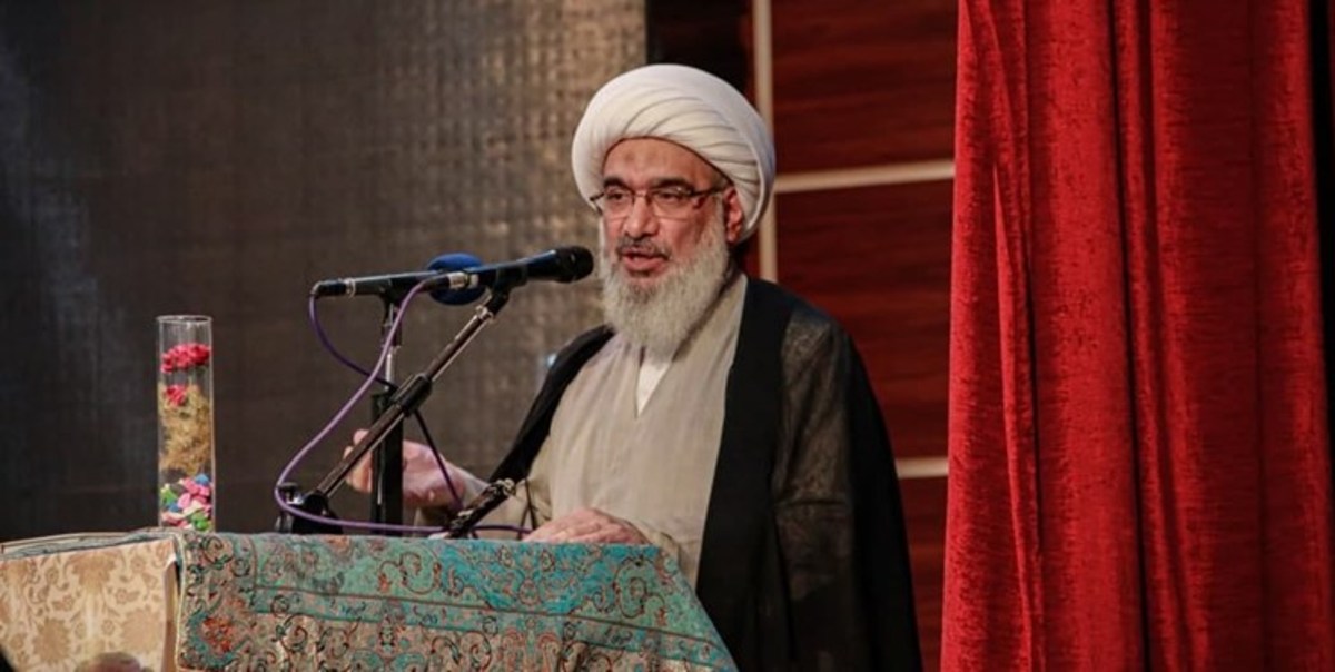 مطالبه مهم امروز از مسؤولان سر و سامان دادن به وضع عفاف و حجاب است