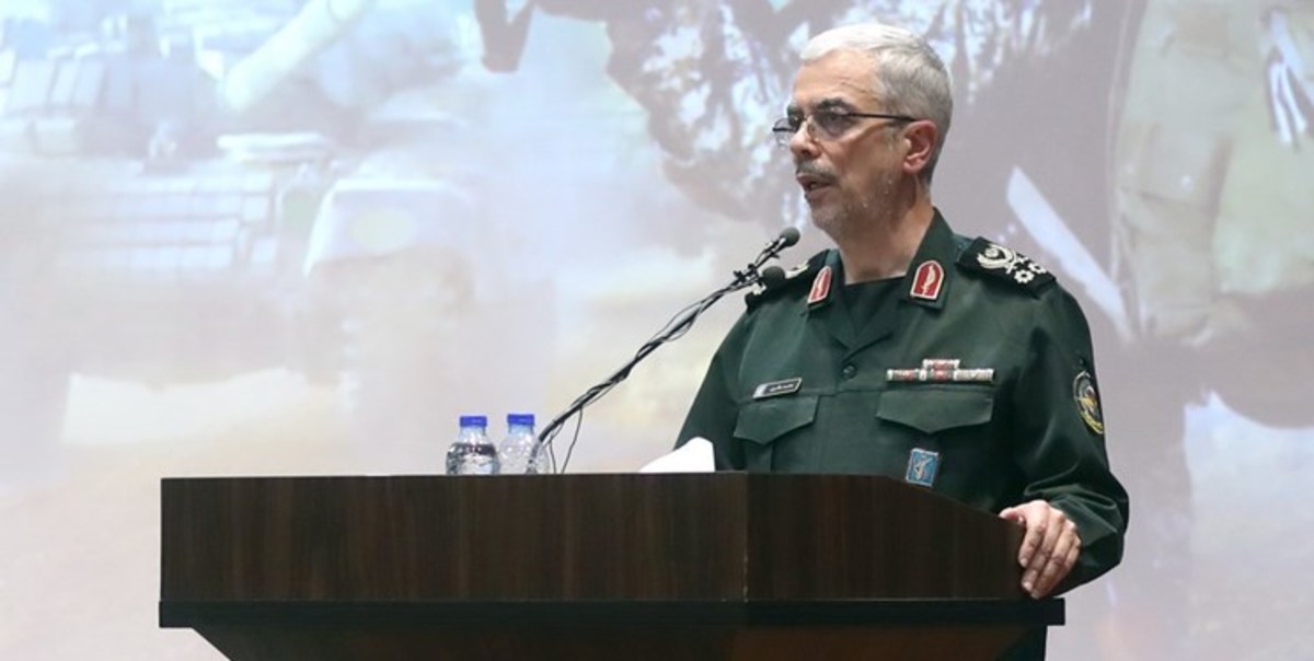 سرلشکر باقری: دشمن دیگر حرف از گزینه نظامی نمی‌زند