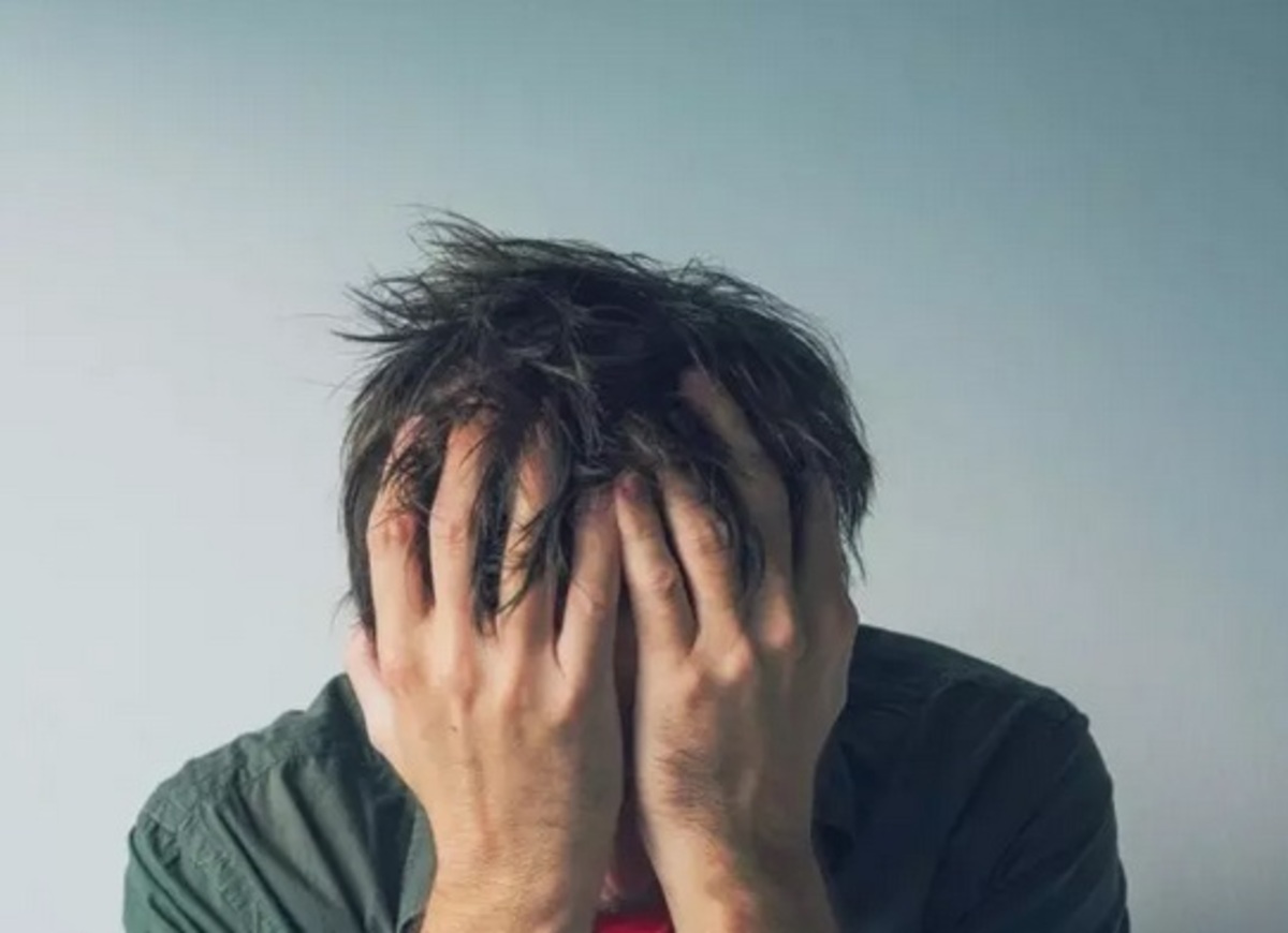 یکی از علائم کلاسیک استرس که بر قلب تاثیر می‌گذارد!