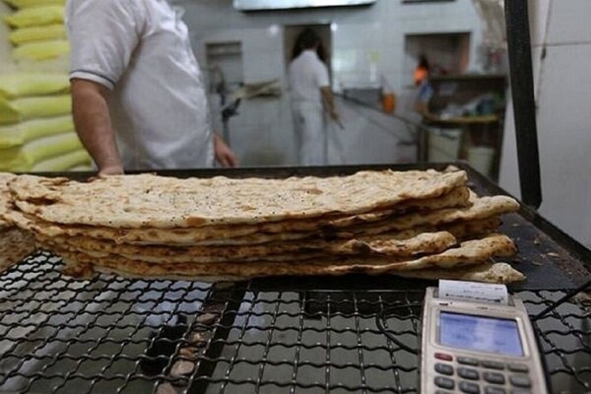 طمع گرانفروشی نانوایان تهرانی ۴۷ میلیارد ریال آب خورد