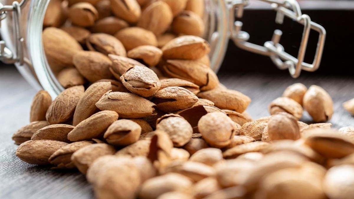 آلرژی بادام در کنار هزاران خاصیت مهم آن