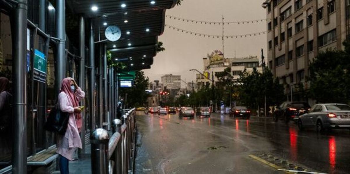 رگبار پراکنده و وزش باد شدید در تهران