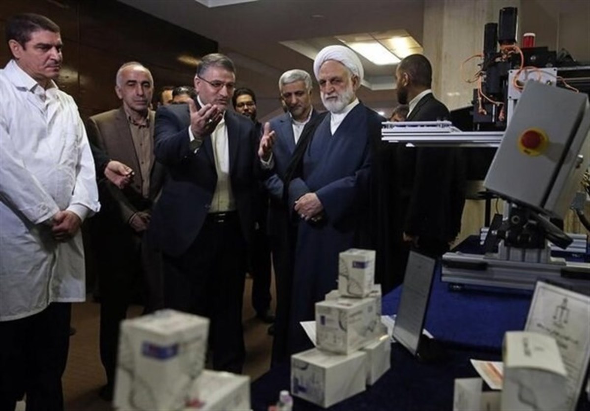 رونمایی از محصولات استراتژیک سازمان پزشکی قانونی/ ایران در جمع ۵ کشور تولیدکننده دستگاه نمونه‌گیر خودکار