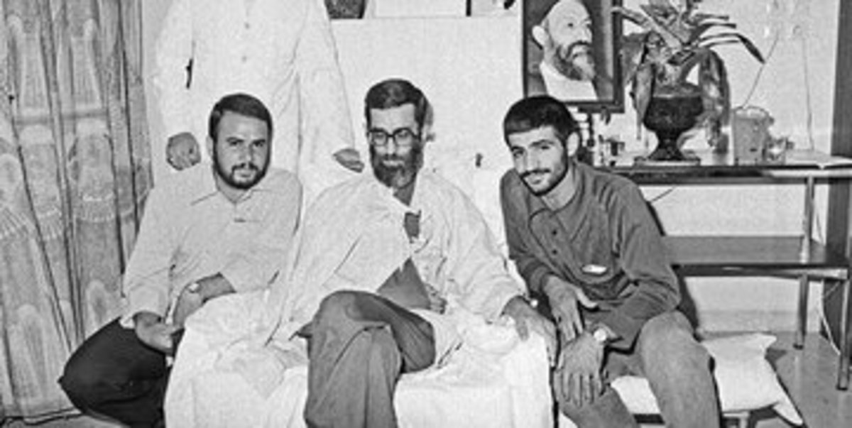 چهل و یکمین سالروز ترور نافرجام مقام معظم رهبری