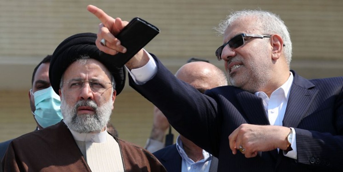 جمعی از نمایندگان از اقدامات وزیر نفت تقدیر کردند