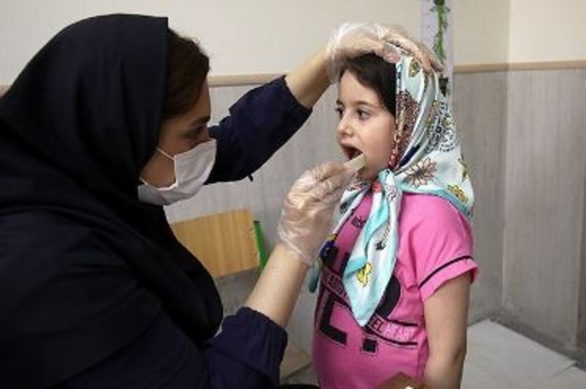 استخدام پزشکان و پیراپزشکان به عنوان مراقب سلامت مدارس