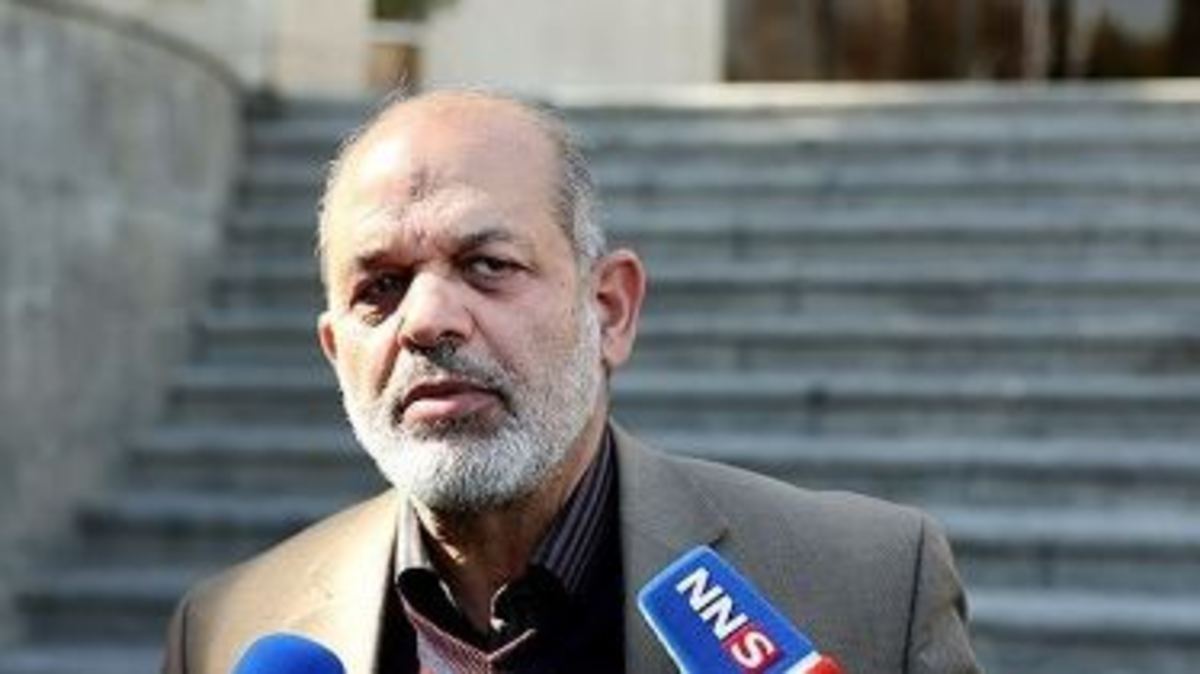 وحیدی: دولت مسئله آب سیستان و بلوچستان را قویاَ دنبال می‌کند