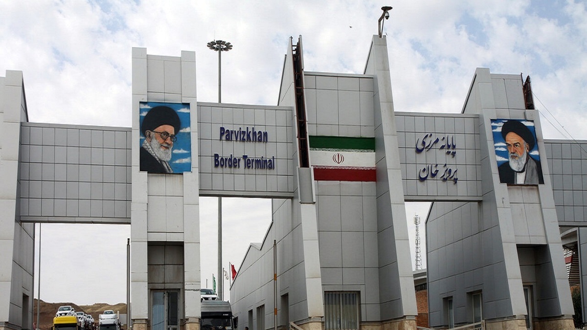 لزوم هوشمندسازی گمرکات خسروی و پرویزخان با سرمایه گذار خارجی