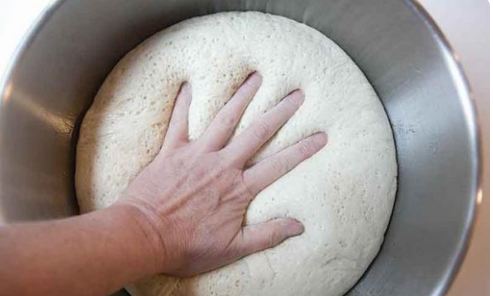 آموزش تصویری پخت نان سیب زمینی خوشمزه و بی نظیر در خانه