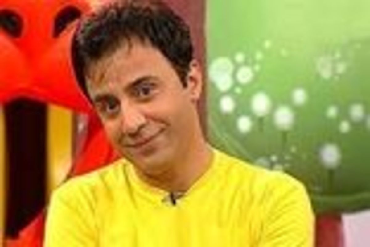 عکس /عمو پورنگ با رفیق چند ساله اش در فرانسه