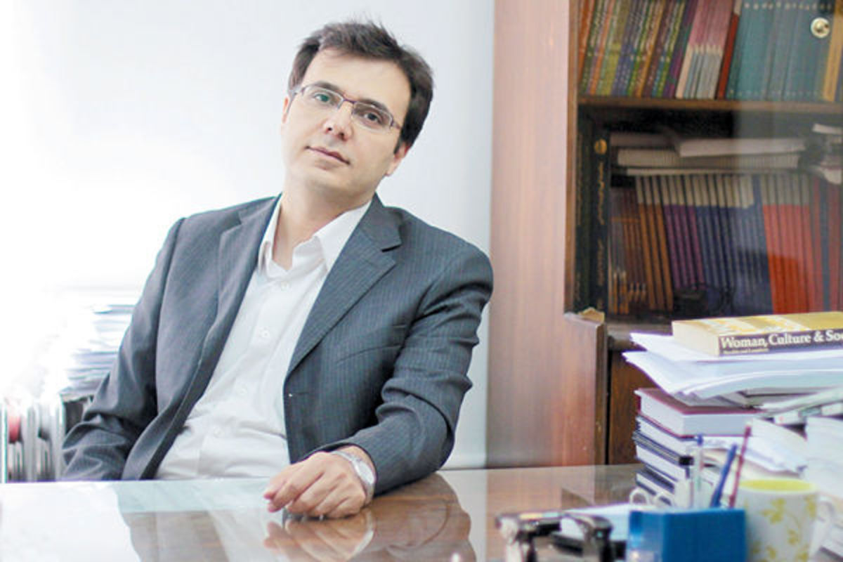 مشکل نگرش تاریخی ما ایرانیان