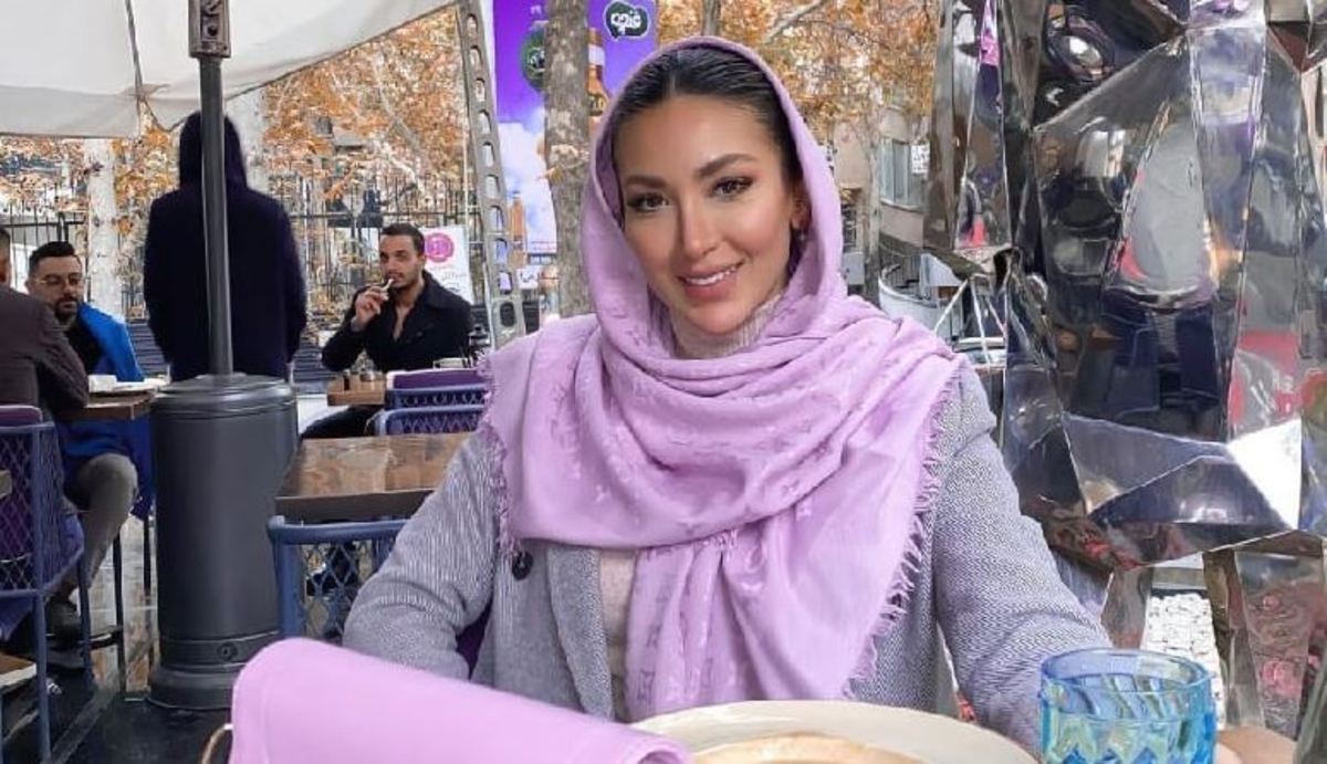 استایل‌ جذاب همسر بهرام رادان با کلاه کلوش جلب نظر کرد + عکس