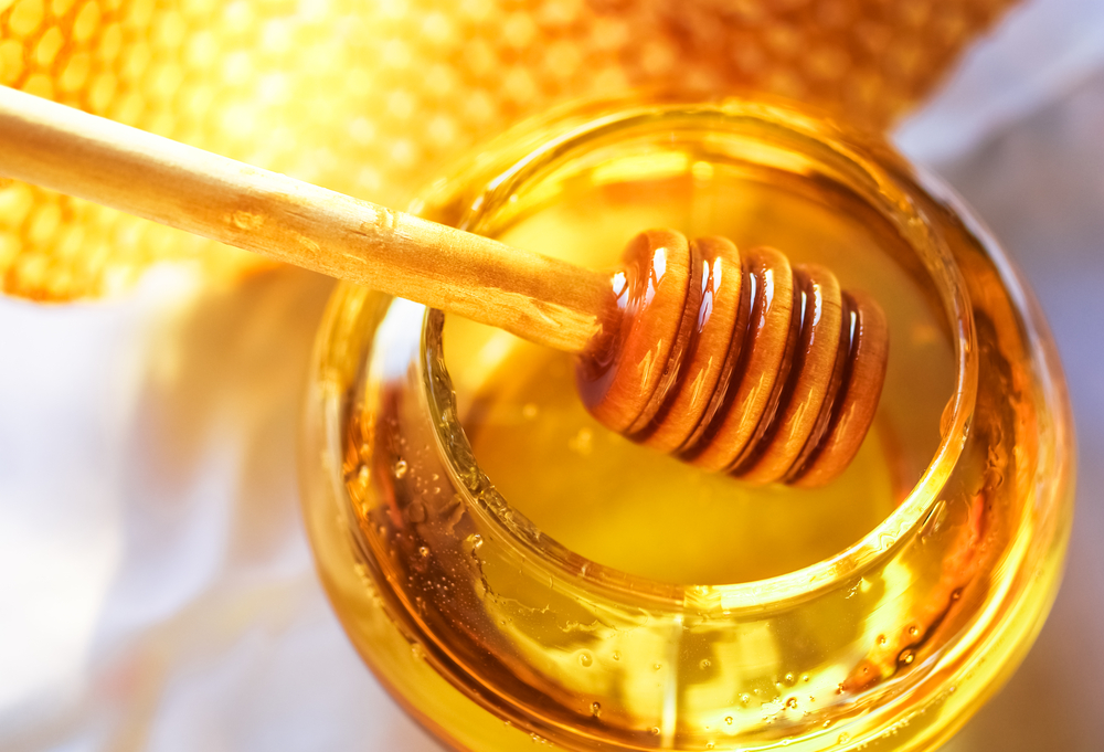عسل معجزه ایی برای داشتن پوستی سالم و درخشان