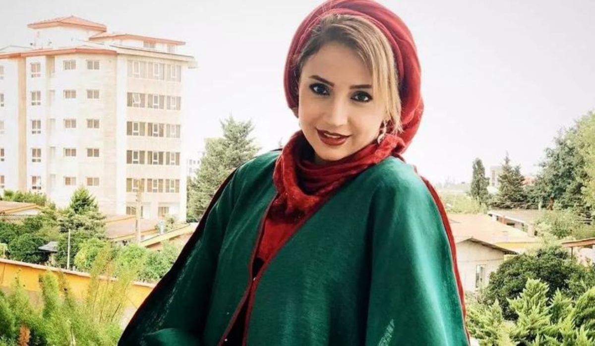 عکس نوزادی شبنم قلی خوانی و مادربزرگش در یک قاب