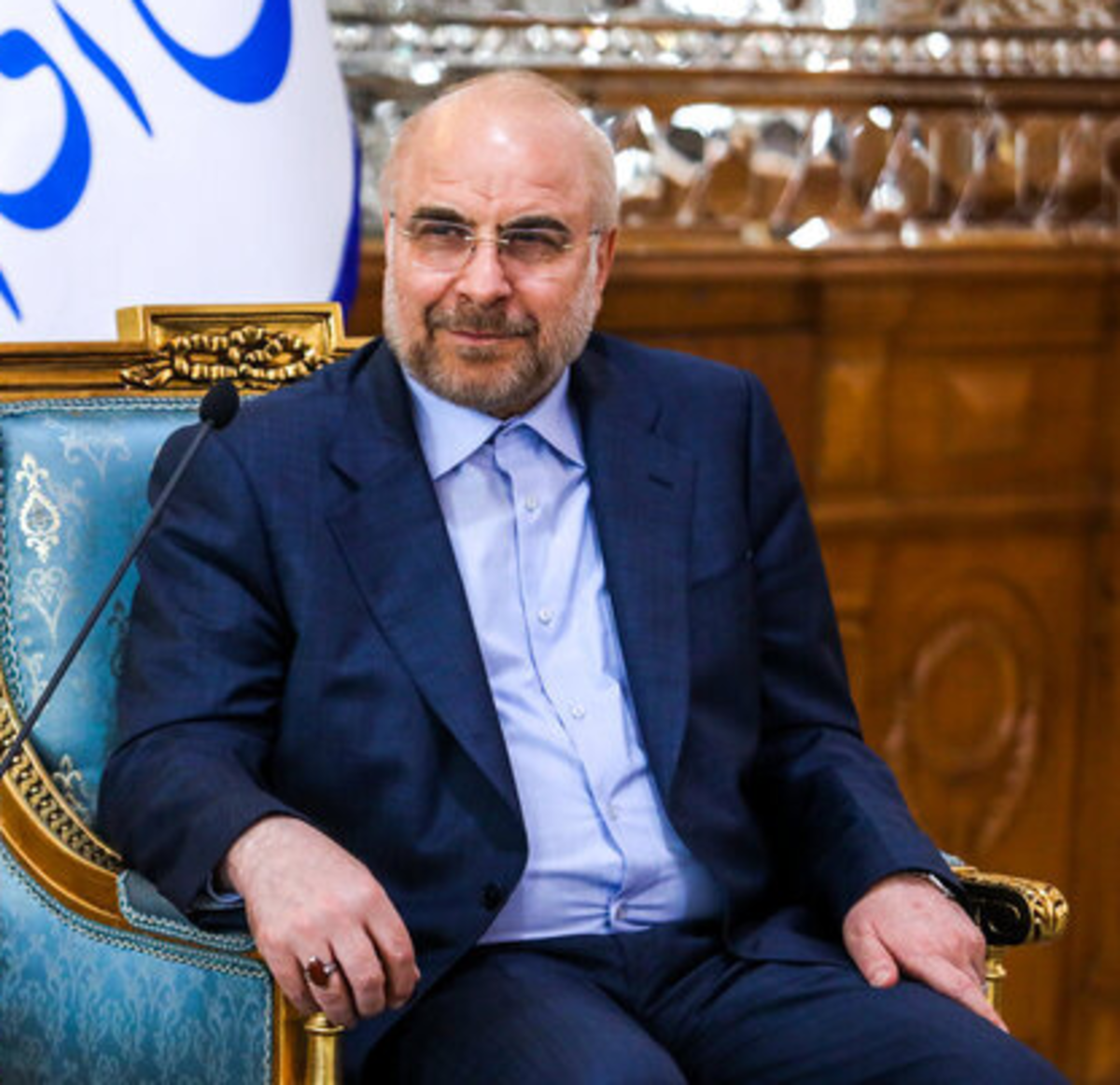 قالیباف قهرمانی تیم ملی کشتی آزاد جوانان در مسابقات جهانی را تبریک گفت