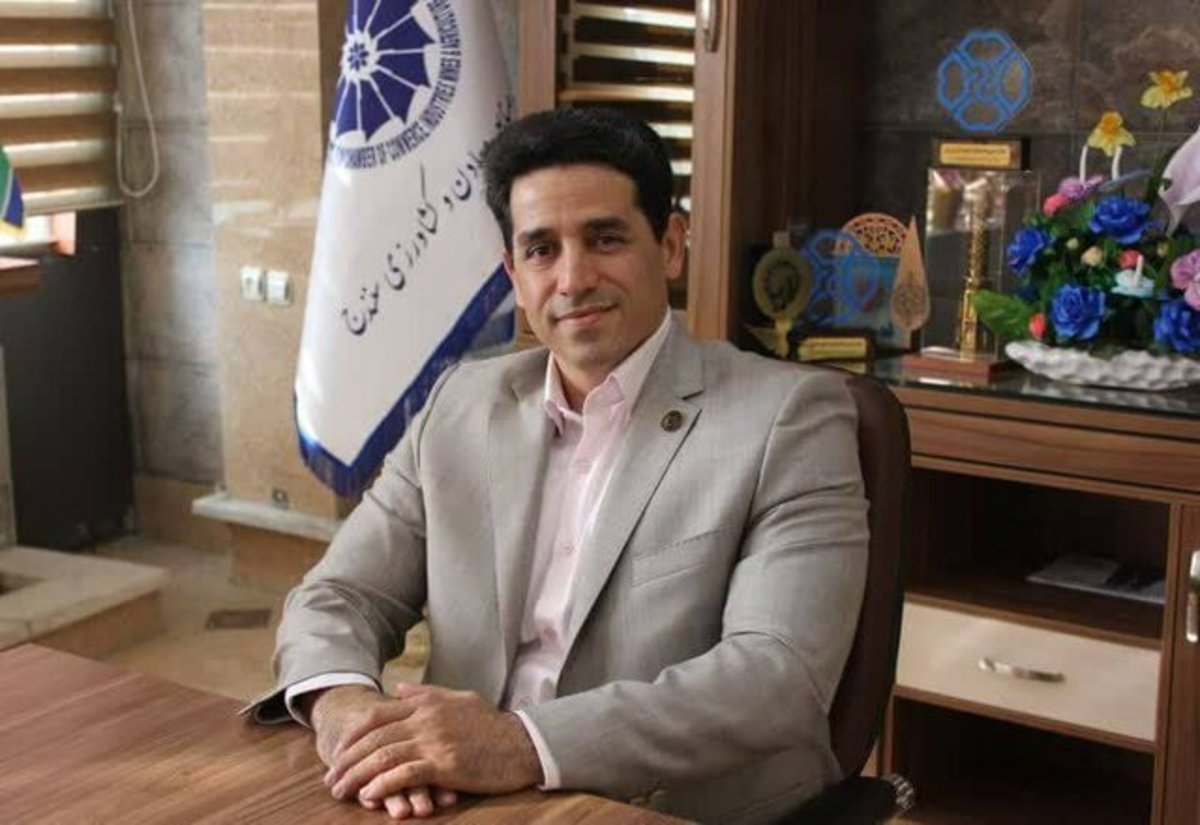 داوران نمایشگاه عکس صنعت در کردستان معرفی شدند