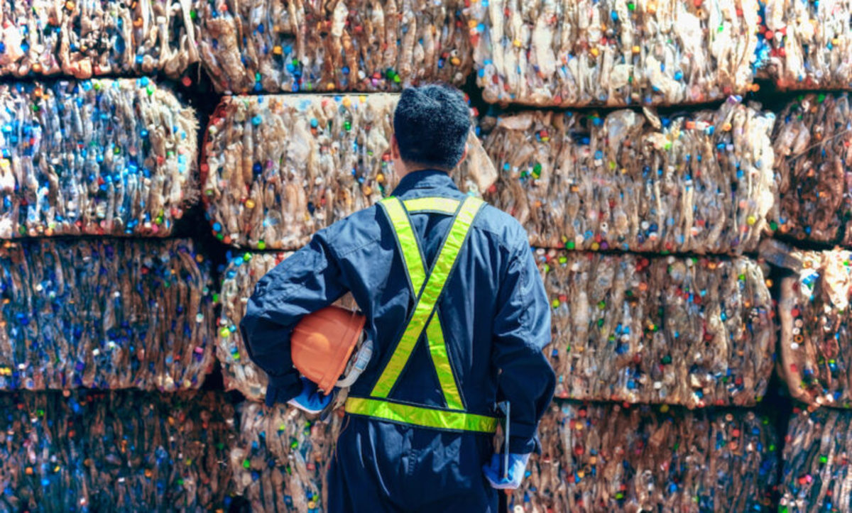 پلاستیک‌هایی که وارد روند بازیافت می‌شوند، آلودگی بیشتر تولید میکنند