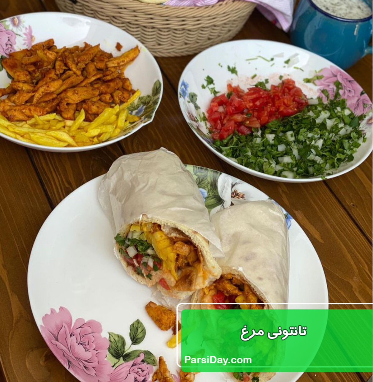تانتونی مرغ یک ساندویچ رژیمی و کم هزینه، اما بسیار خوشمزه برای شام