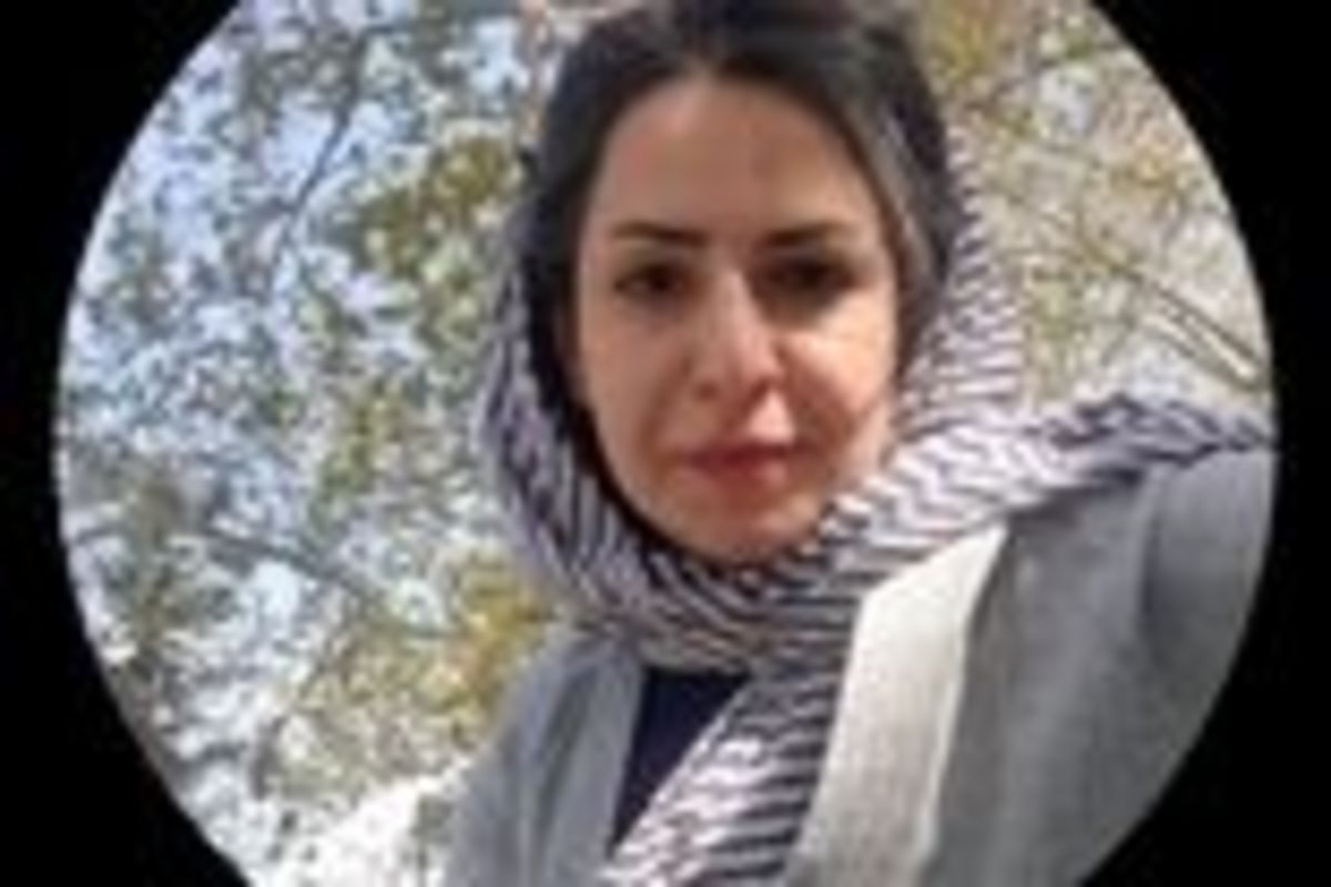 عکس/ روزنامه‌نگاری که با شکایت نماینده مجلس تبعید شد