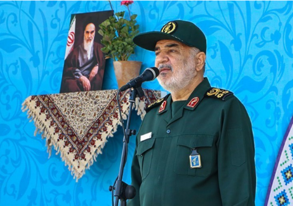 سرلشکر سلامی: صنعت دفاعی ایران ذهنیت دشمنان در یکه تازی علم و فناوری نظامی را شکست