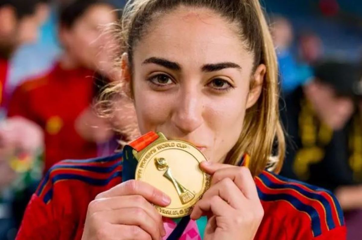 آرام بخواب بابا! بی‌خبری زننده گل قهرمانی اسپانیا در فینال جام جهانی از فوت پدرش