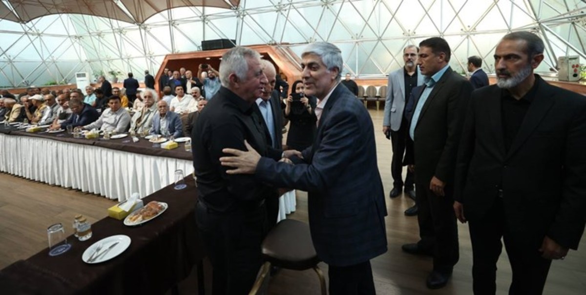 هاشمی: از تجارب همه پیشکسوتان برای توسعه ورزش و حل مشکلات استفاده می‌کنیم