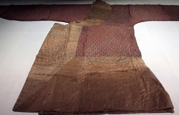 جسد بانوی چینی ۲۰۰۰ ساله با پوست نرم و قابل انعطاف، یکی از عجیب‌ترین کشفیات باستانی