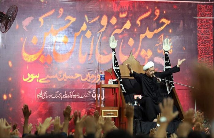 سوگواری شب عاشورای حسینی در کراچی پاکستان برگزار شد