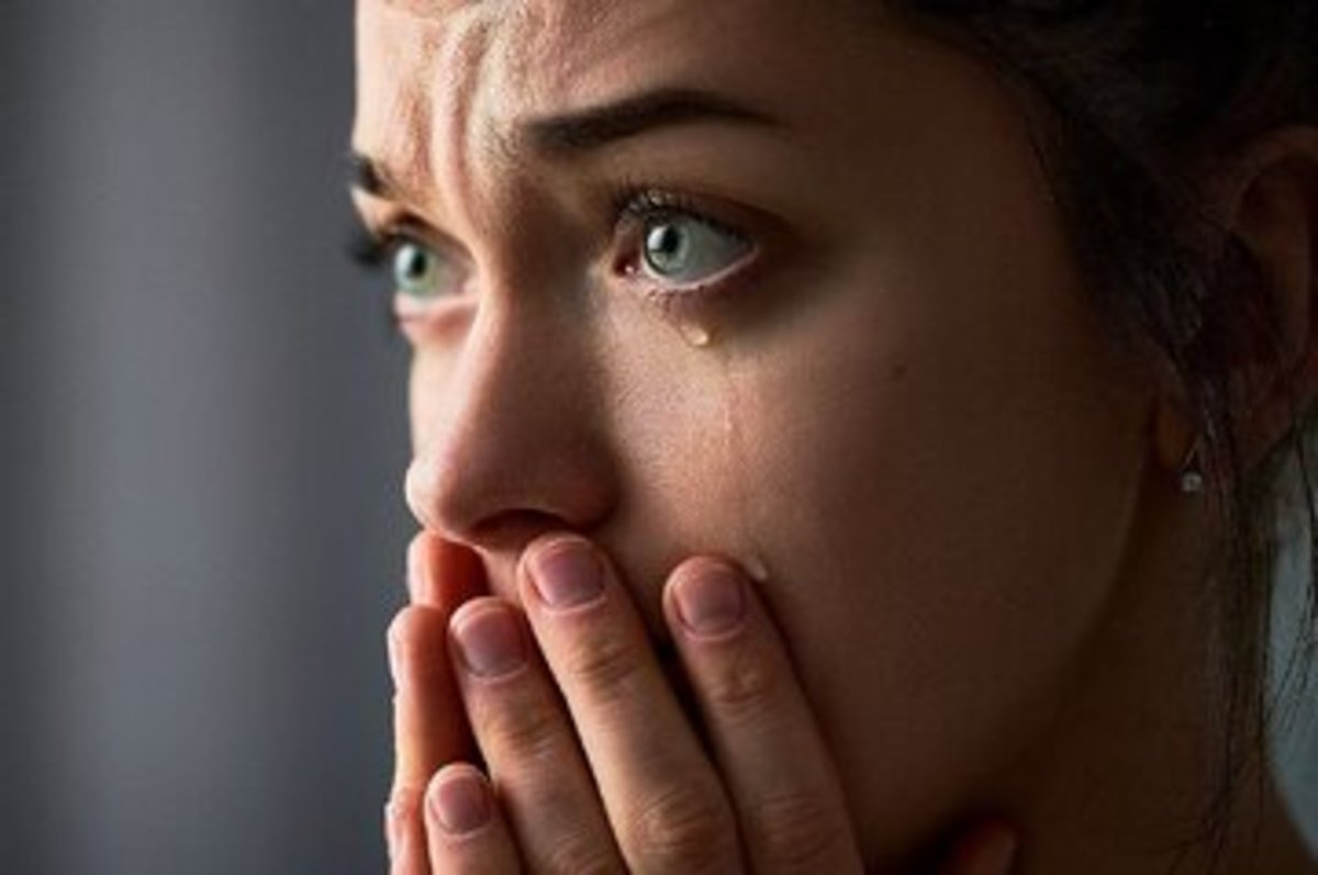 فواید گریه کردن برای سلامتی بدن چیست؟