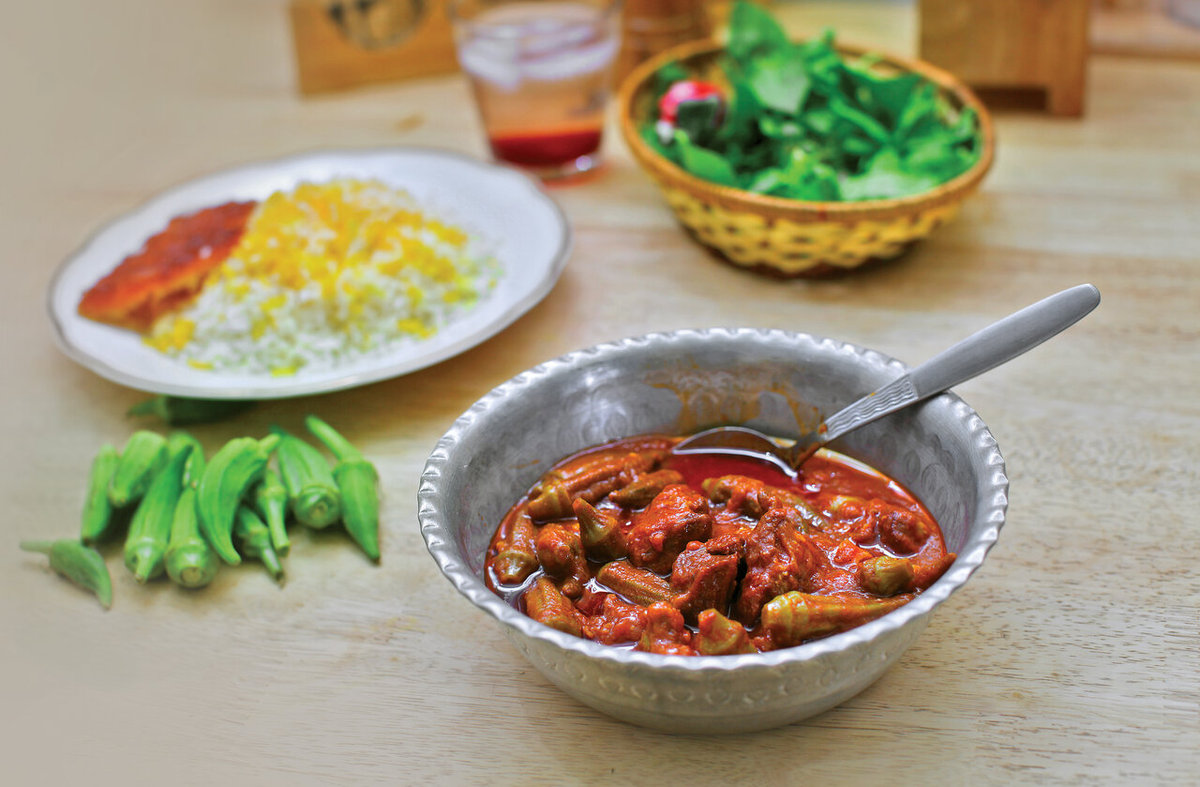 این خورشت خوش رنگ و لعاب خوزستانی را امتحان نکنید ضرر کرده اید
