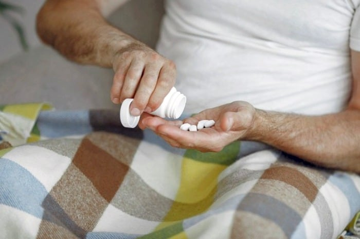 با ممنوعیت‌های مردان بالای ۴۰ سال در مصرف مکمل‌ها و دارو‌های آشنا شوید