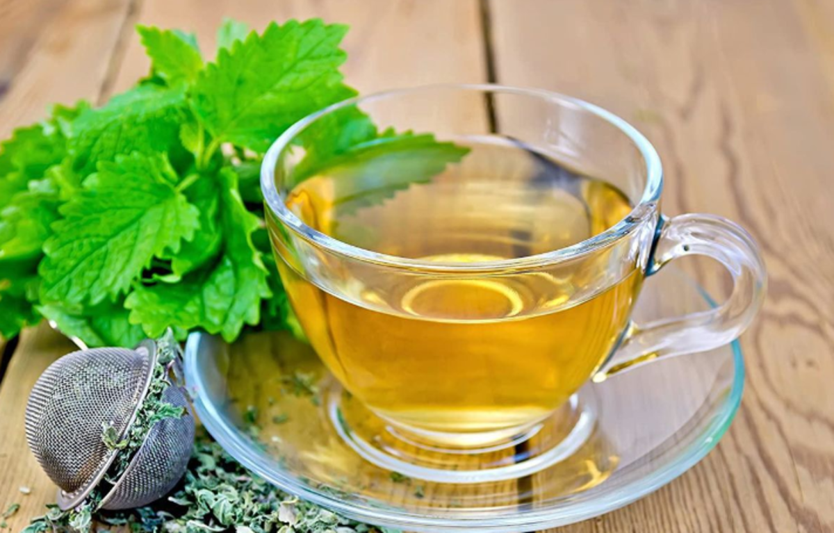 اگر از مشکل بی خوابی رنج می‌برید این دمنوش‌ها را امتحان کنید