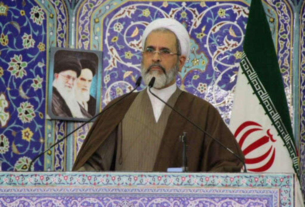 ۱۷ شهریور؛ یک نقطه درخشان و برگ زرین در انقلاب اسلامی است