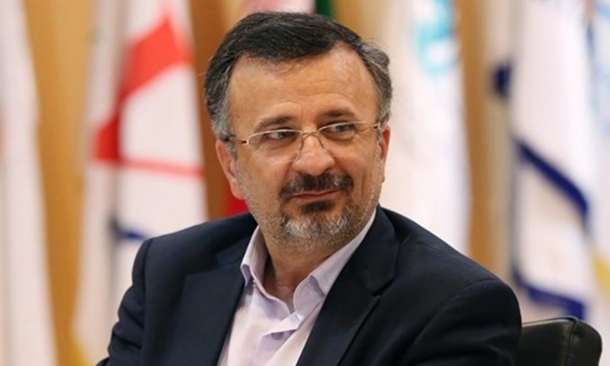 شاعر الرئیس؛ نگاهی منصفانه به عملکرد محمدرضا داورزنی در فدراسیون والیبال