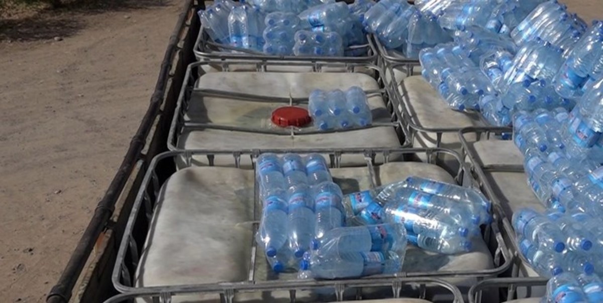 قاچاق سوخت زیر بار بطری‌های خالی پلاستیکی