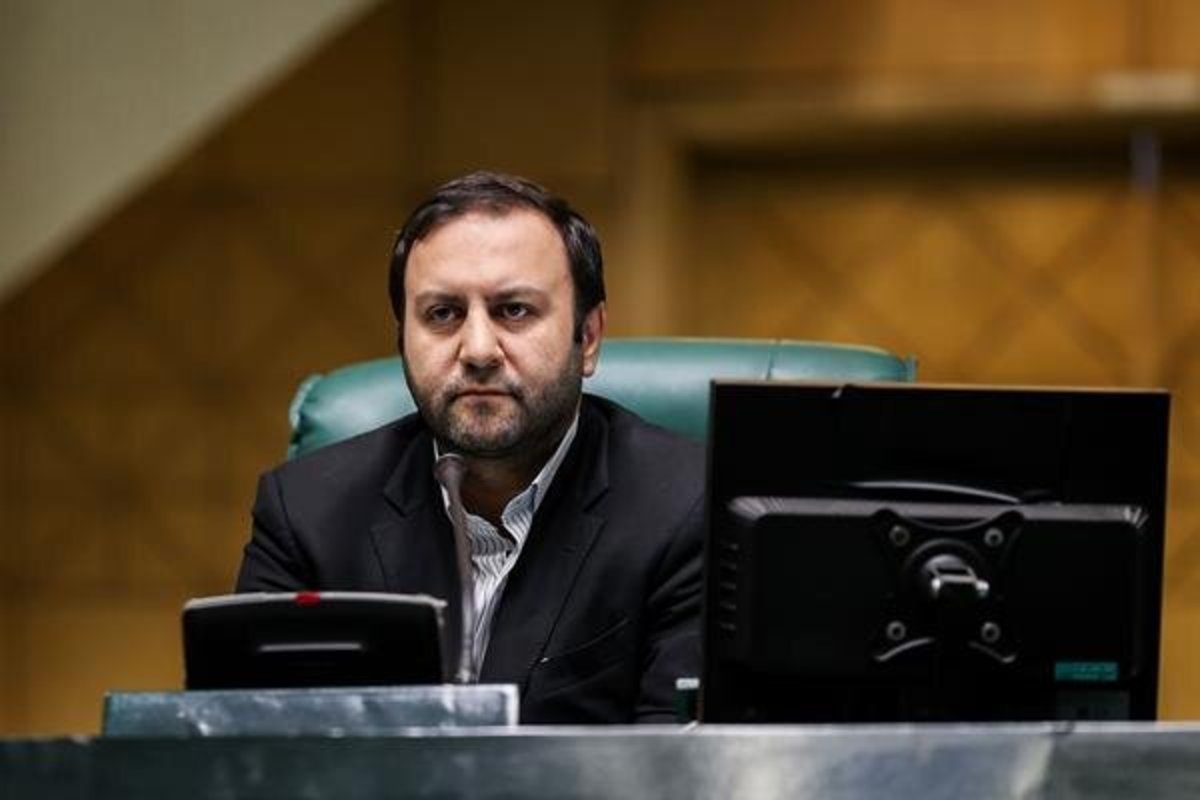 پیرهادی: مجلس به موضوع کنکور ورود می‌کند