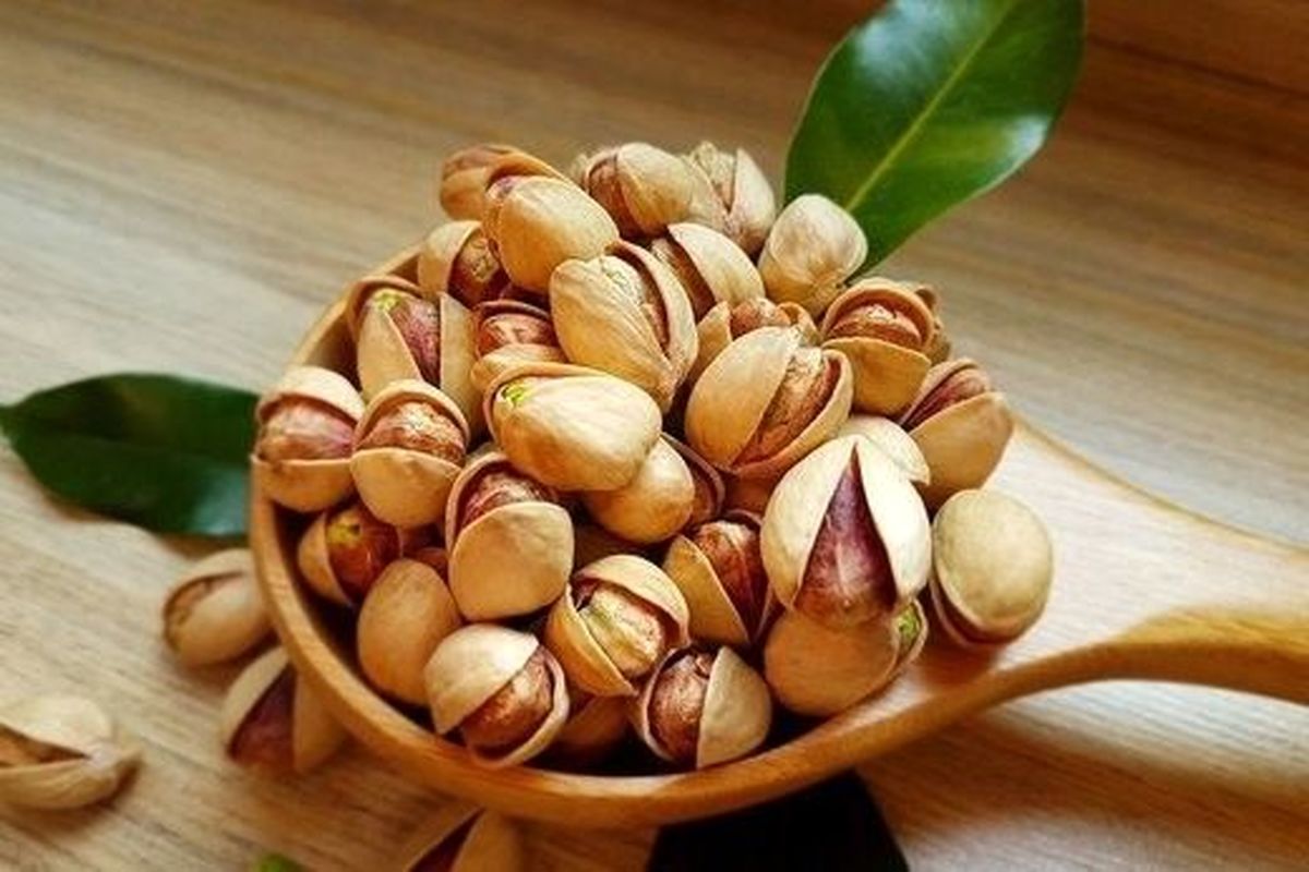 افراد مبتلا به نقرس پسته نخورند!