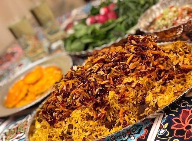 دستور پخت قیمه لا پلوی مجلسی و محشر برای ناهار