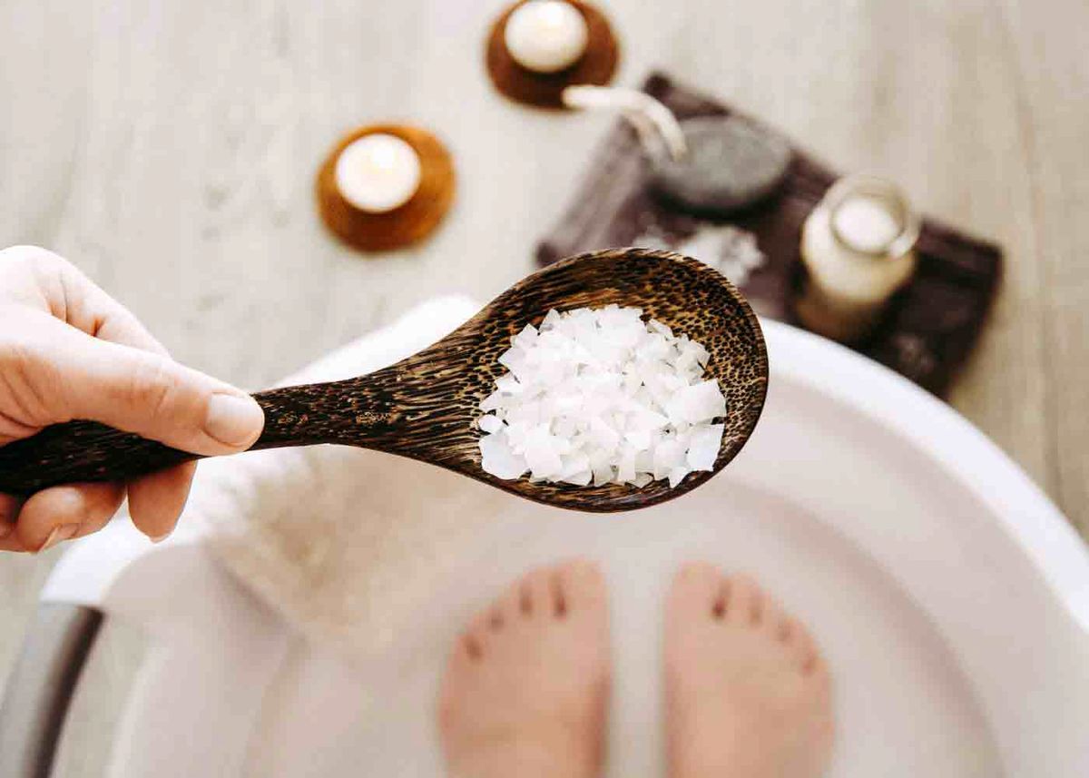 محدودیت‌های استفاده از حمام آب گرم برای برخی از افراد