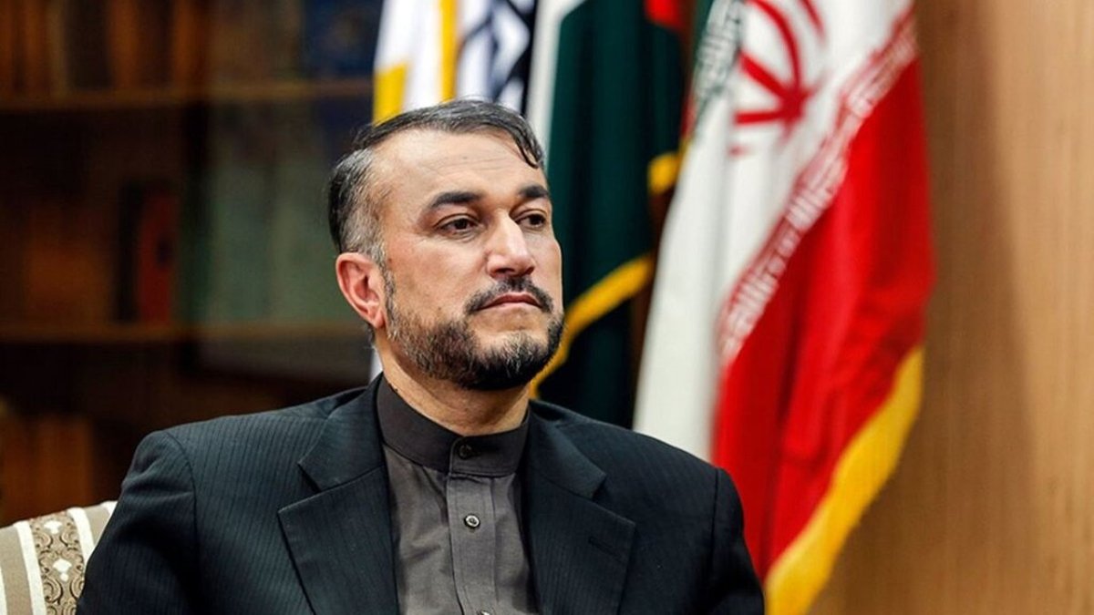 وزیر امور خارجه با حافظ و رئیسی در توئیتر چه کرد؟