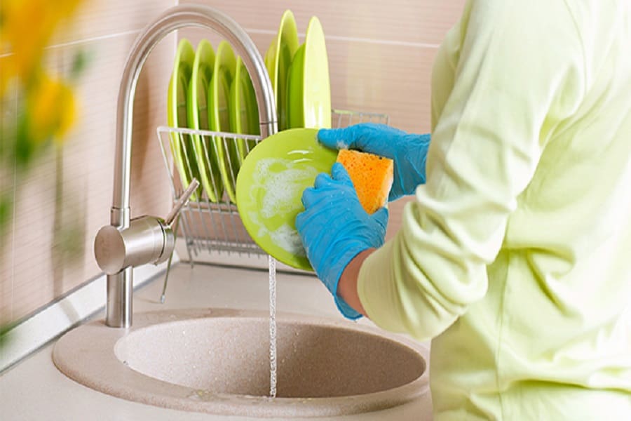 یک مایع ظرفشویی خوب چه ویژگی‌هایی دارد؟