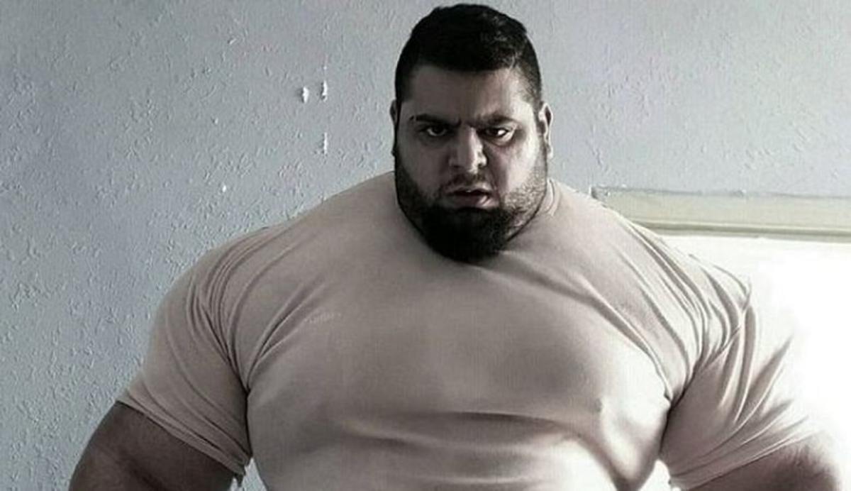 چهره هالک متفاوت‌تر و غرق در تفکر + عکس