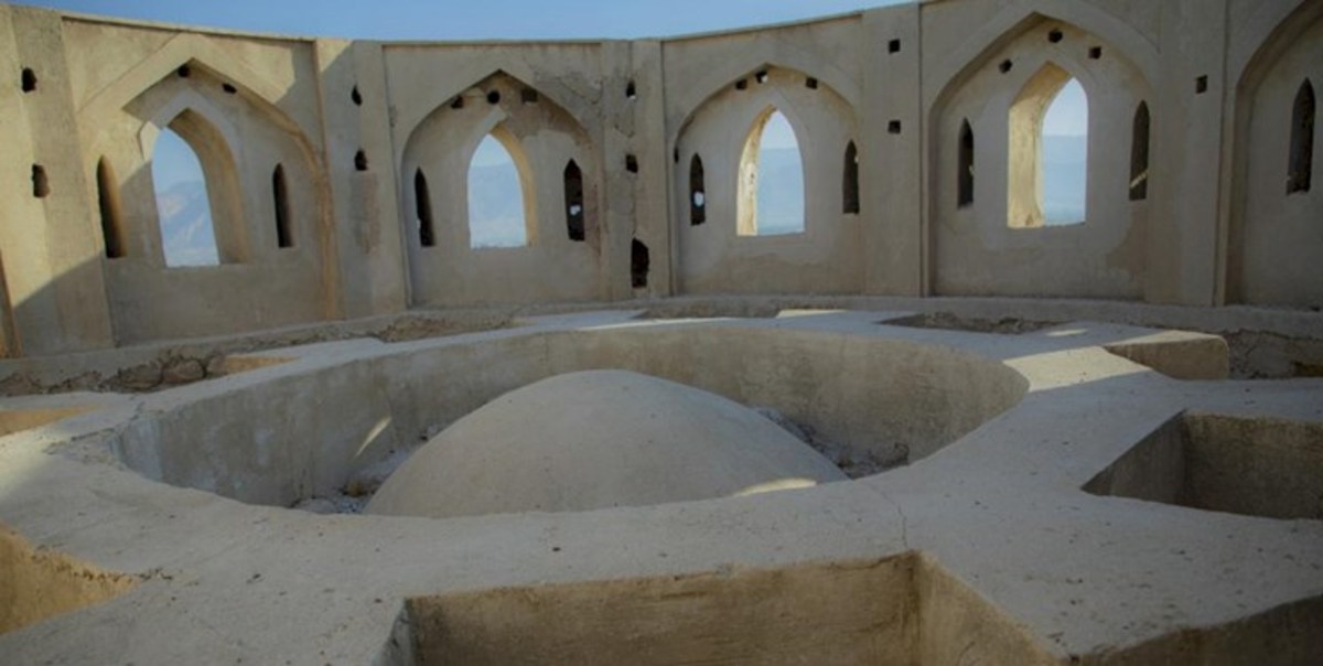 شروع عملیات مرمت ۲۰ بنای تاریخی در استان بوشهر