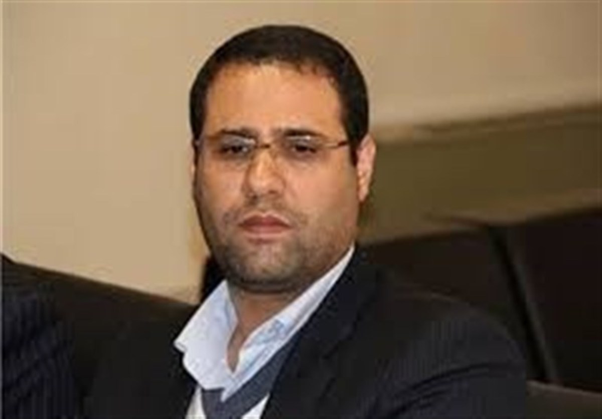 مجوز مدارس غیردولتی در دوره ابتدایی باید محدود شود