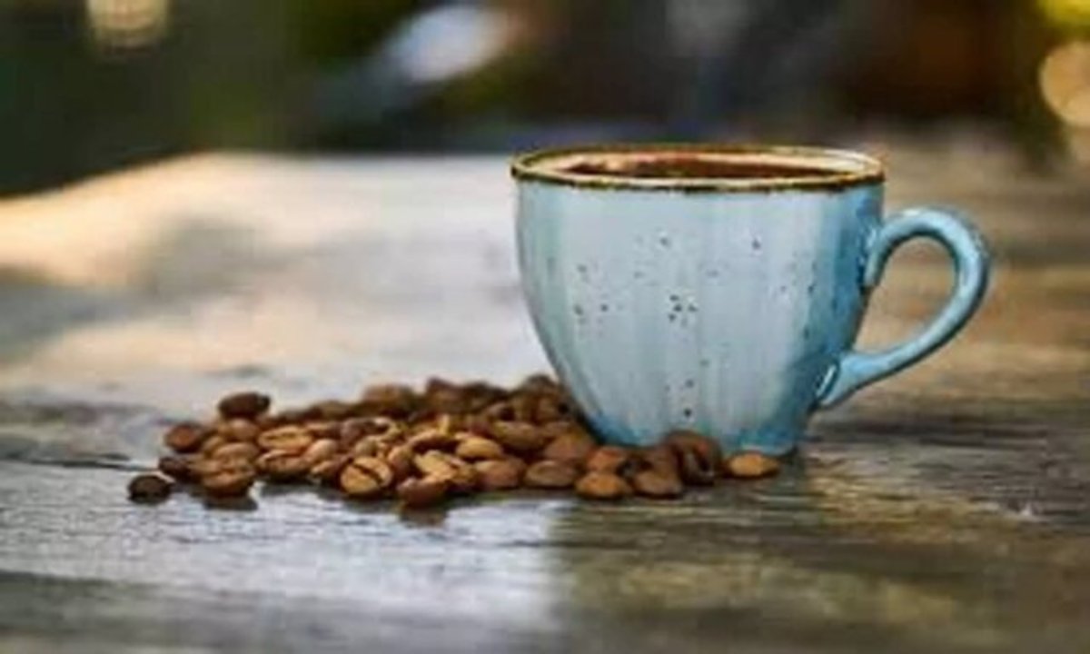 مصرف کافئین عملکرد تیروئید را بهبود میبخشد