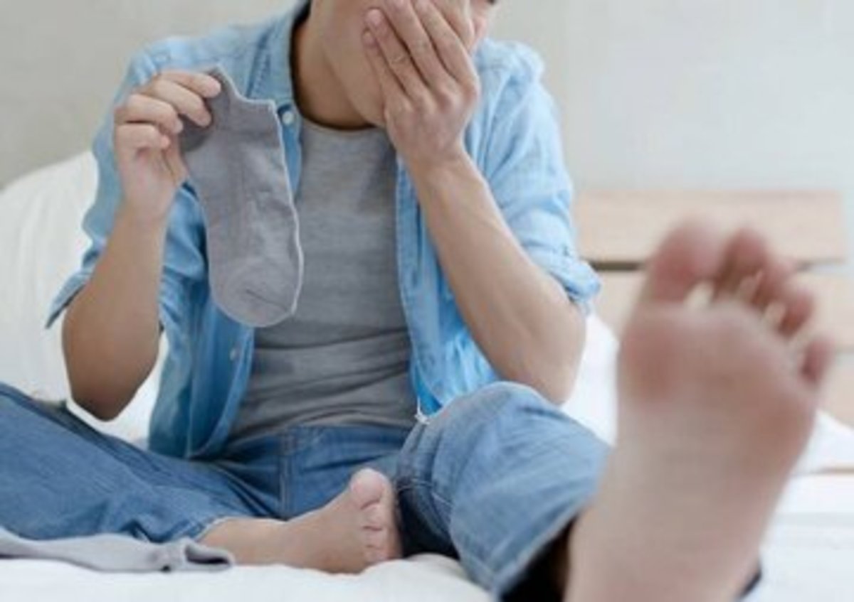چند ترفند ساده و کم هزینه بر‌ای خلاص شدن از بوی بد پا‌ها